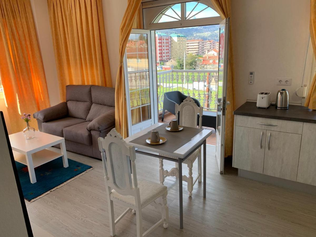 Porriño Apartamentos Sanjuan מראה חיצוני תמונה