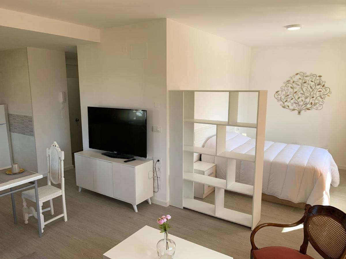 Porriño Apartamentos Sanjuan מראה חיצוני תמונה